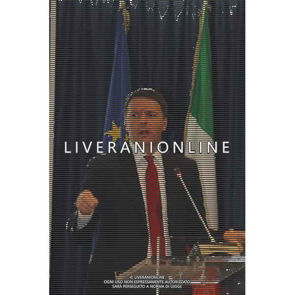 Milano ( MI ) 25/11/2016 Palazzo Lombardia, firma per il Patto per la Lombardia Nella foto: Matteo Renzi Presidente del Consiglio dei Ministri PH Lauro Montagnini *** Local Caption *** / AGENZIA ALDO LIVERANI SAS / AGENZIA ALDO LIVERANI SAS