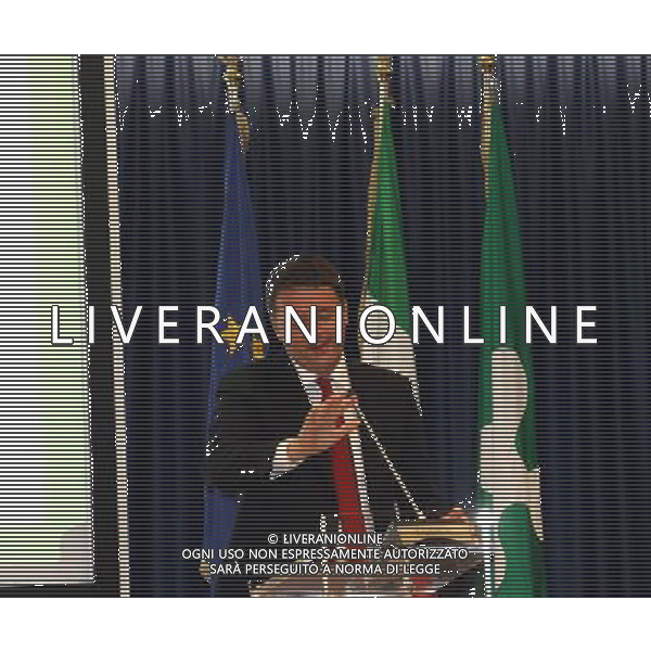 Milano ( MI ) 25/11/2016 Palazzo Lombardia, firma per il Patto per la Lombardia Nella foto: Matteo Renzi Presidente del Consiglio dei Ministri PH Lauro Montagnini *** Local Caption *** / AGENZIA ALDO LIVERANI SAS / AGENZIA ALDO LIVERANI SAS