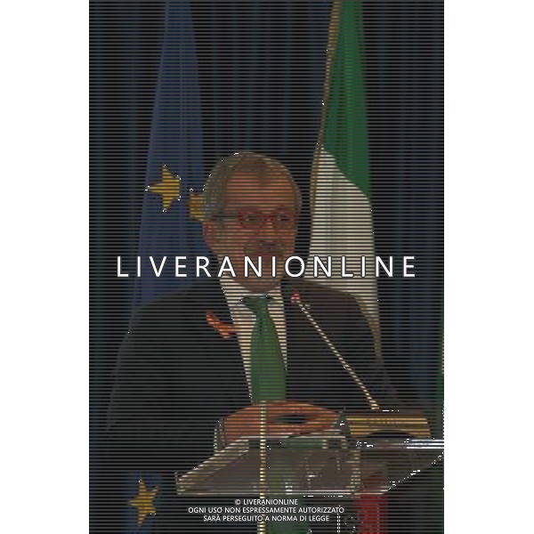 Milano ( MI ) 25/11/2016 Palazzo Lombardia, firma per il Patto per la Lombardia Nella foto: Roberto Maroni Presidente della Regione Lombardia PH Lauro Montagnini *** Local Caption *** / AGENZIA ALDO LIVERANI SAS