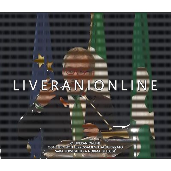Milano ( MI ) 25/11/2016 Palazzo Lombardia, firma per il Patto per la Lombardia Nella foto: Roberto Maroni Presidente della Regione Lombardia PH Lauro Montagnini *** Local Caption *** / AGENZIA ALDO LIVERANI SAS