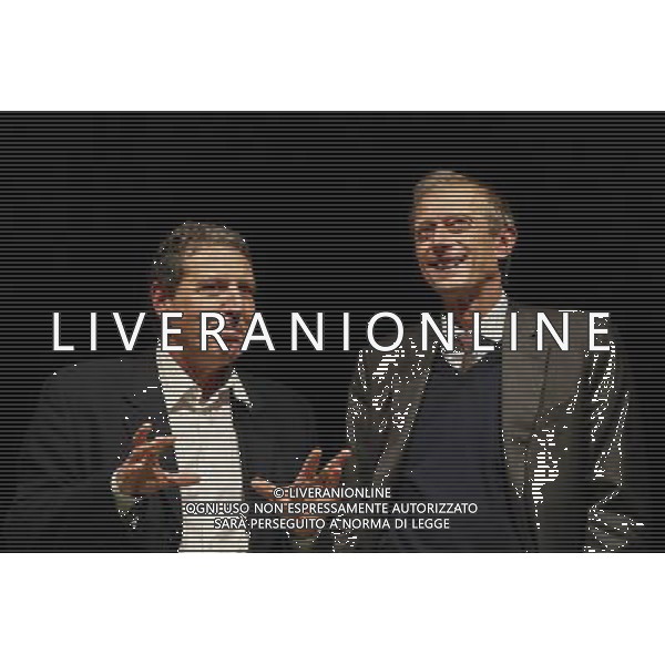 Le Ragioni del SI Luigi Riva intervista Piero Fassino 25/11/2016 nella foto: LUIGI RIVA E PIERO FASSINO ©CLAUDIO ZAMAGNI/AGENZIA ALDO LIVERANI S.A.S.