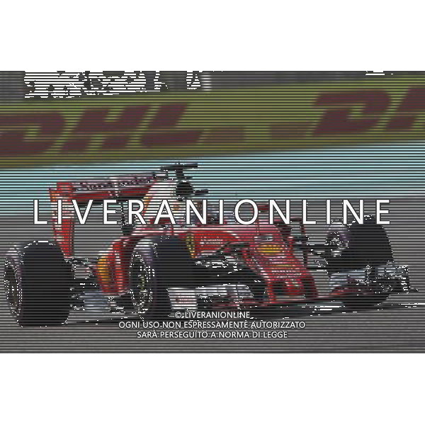 Sebastian Vettel (GER) Ferrari SF16-H. 26.11.2016. Formula 1 World Championship, Rd 21, Abu Dhabi Grand Prix, Yas Marina Circuit, Abu Dhabi, Qualifying Day. AG ALDO LIVERANI SAS ONLY ITALY