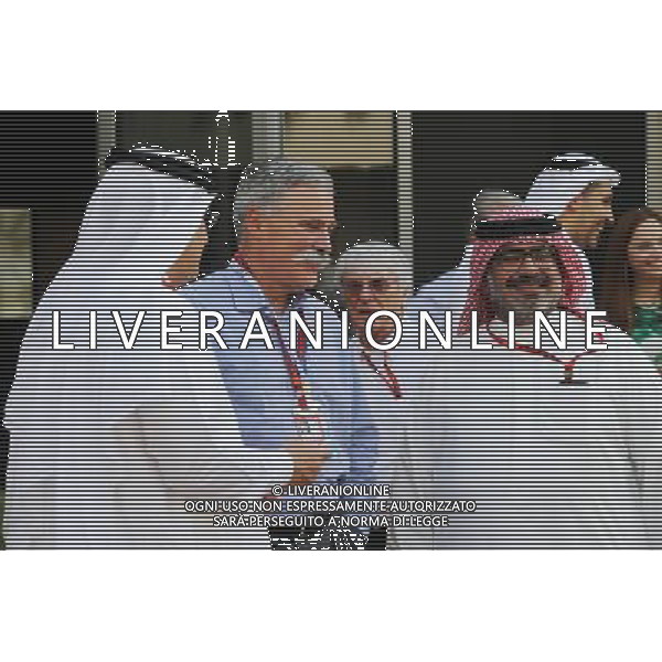 (L to R): Sheikh Mohammed bin Essa Al Khalifa (BRN) CEO of the Bahrain Economic Development Board and McLaren Shareholder with Chase Carey (USA) Formula One Group Chairman and Muhammed Al Khalifa (BRN) Bahrain Circuit Chairman. 26.11.2016. Formula 1 World Championship, Rd 21, Abu Dhabi Grand Prix, Yas Marina Circuit, Abu Dhabi, Qualifying Day. AG ALDO LIVERANI SAS ONLY ITALY