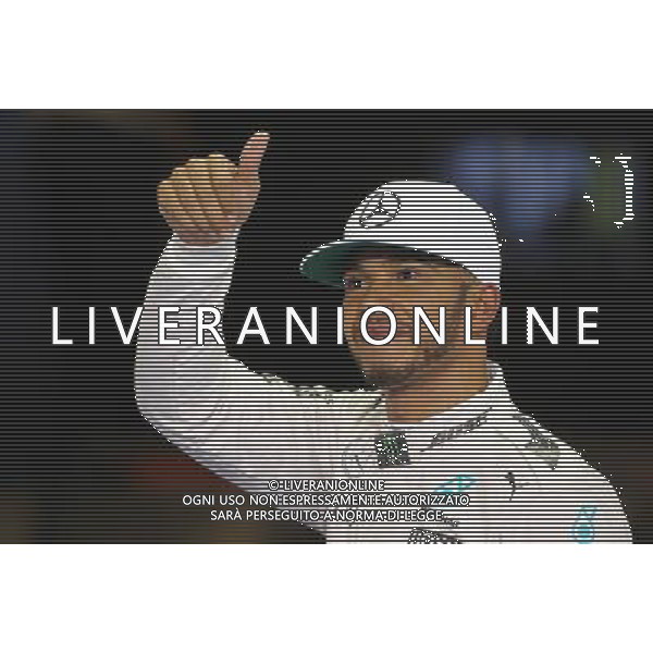Lewis Hamilton (GBR) Mercedes AMG F1 26.11.2016. Formula 1 World Championship, Rd 21, Abu Dhabi Grand Prix, Yas Marina Circuit, Abu Dhabi, Qualifying Day. AG ALDO LIVERANI SAS ONLY ITALY