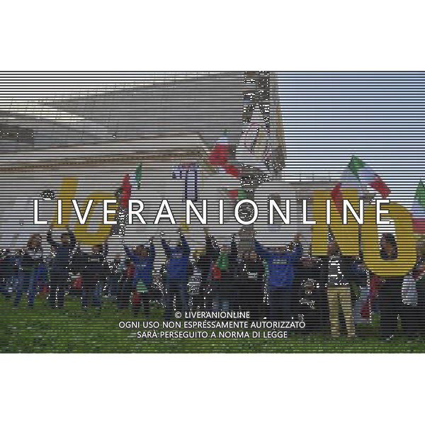 Minifestazione del M5S \' Io Dico No \' â€“ Roma 26.11.2016 - nella foto: Militanti con la scritta Io Dico No /Ph.Corradetti-Ag Aldo Liverani / AGENZIA ALDO LIVERANI SAS - Movimento 5 Stelle, Camminata per il No al referendum costituzionale a Roma 26 Novembre 2016