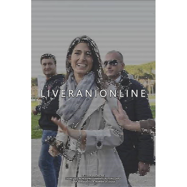 Minifestazione del M5S \' Io Dico No \' â€“ Roma 26.11.2016 - nella foto: Virginia Raggi /Ph.Corradetti-Ag Aldo Liverani / AGENZIA ALDO LIVERANI SAS - Movimento 5 Stelle, Camminata per il No al referendum costituzionale a Roma 26 Novembre 2016