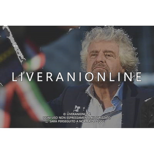 Manifestazione del M5S \' Io Dico No \' â€“ Roma 26.11.2016 - nella foto: Beppe Grillo /Ph.Corradetti-Ag Aldo Liverani / AGENZIA ALDO LIVERANI SAS 