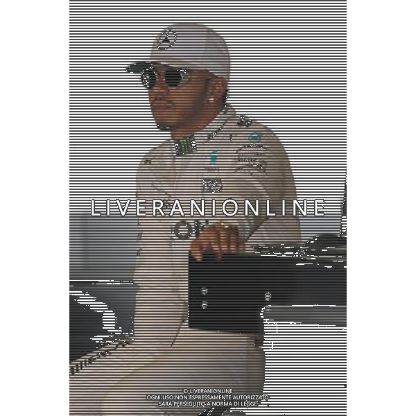 Lewis Hamilton (GBR) Mercedes AMG F1 27.11.2016. Formula 1 World Championship, Rd 21, Abu Dhabi Grand Prix, Yas Marina Circuit, Abu Dhabi, Race Day. AG ALDO LIVERANI SAS ONLY ITALY