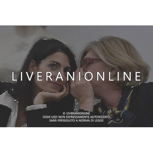 Presentazione â€œIl nuovo corso di Ama: piÃ¹ vicina ai cittadini con servizi mirati di raccolta differenziataâ€ - Roma - 28.11.2016 - Campidoglio Sala della Protomoteca - nella foto: Virginia Raggi e Paola Muraro / Ph. Corradetti - Ag. Aldo Liverani sas / AGENZIA ALDO LIVERANI SAS 