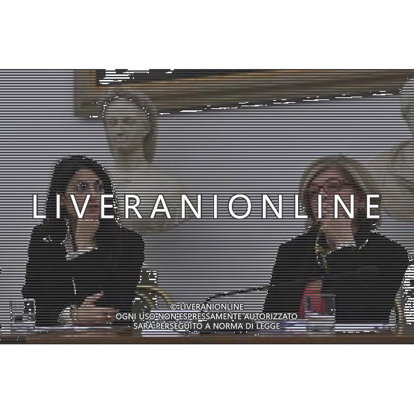 Presentazione â€œIl nuovo corso di Ama: piÃ¹ vicina ai cittadini con servizi mirati di raccolta differenziataâ€ - Roma - 28.11.2016 - Campidoglio Sala della Protomoteca - nella foto: Virginia Raggi e Paola Muraro / Ph. Corradetti - Ag. Aldo Liverani sas / AGENZIA ALDO LIVERANI SAS 