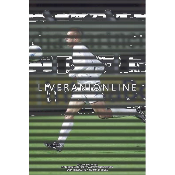 COMO,16-04-02 DFP/MARCO LUSSOSO ITALIA- FRANCIA UNDER 21 (AMICHEVOLE) NELLA FOTO: MACCARONE MASSIMO AG DFP-AG ALDO LIVERANI SAS