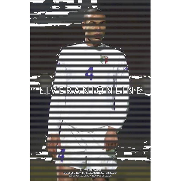 COMO,16-04-02 DFP/MARCO LUSSOSO ITALIA- FRANCIA UNDER 21 (AMICHEVOLE) NELLA FOTO: FERRARI MATTEO AG DFP-AG ALDO LIVERANI SAS