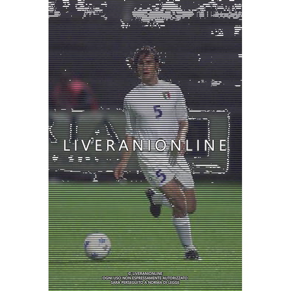 COMO,16-04-02 DFP/MARCO LUSSOSO ITALIA- FRANCIA UNDER 21 (AMICHEVOLE) NELLA FOTO: CANNAVARO PAOLO AG DFP-AG ALDO LIVERANI SAS