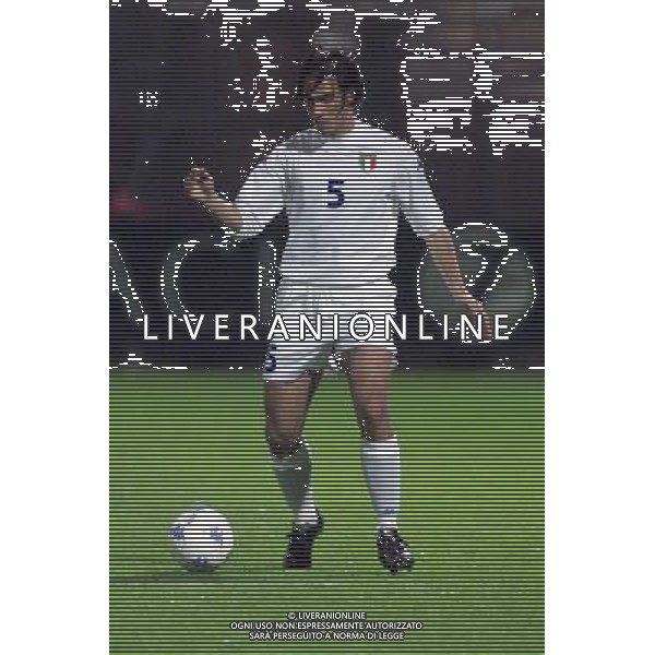 COMO,16-04-02 DFP/MARCO LUSSOSO ITALIA- FRANCIA UNDER 21 (AMICHEVOLE) NELLA FOTO: CANNAVARO PAOLO AG DFP-AG ALDO LIVERANI SAS