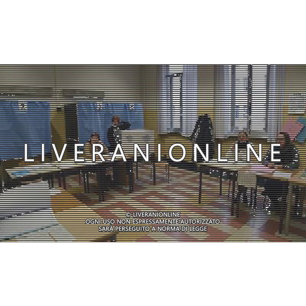 Milano-Votazioni per il Referendum Costituzionale Milano - 04.12.2016 Nella Foto:Seggio Zona Brera Istituto \'Parini\' /Ph.Vitez-Ag. Aldo Liverani