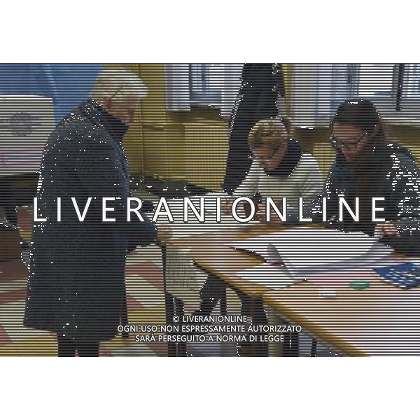 Milano-Votazioni per il Referendum Costituzionale Milano - 04.12.2016 Nella Foto:Seggio Zona Brera Istituto \'Parini\' /Ph.Vitez-Ag. Aldo Liverani