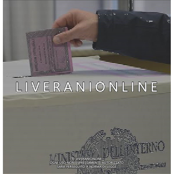 Milano-Votazioni per il Referendum Costituzionale Milano - 04.12.2016 Nella Foto:Seggio Zona Brera Istituto \'Parini\' /Ph.Vitez-Ag. Aldo Liverani