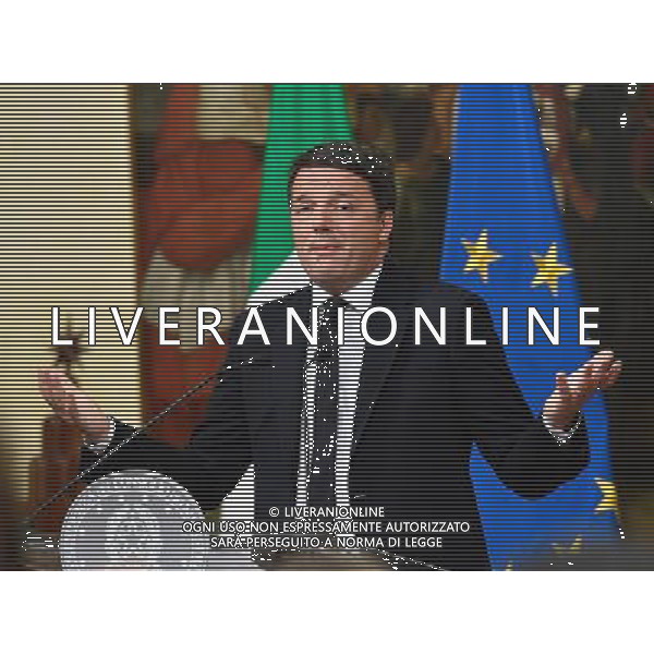 Conferenza stampa del Presidente del Consiglio Matteo Renzi dopo i risultati del referendum Costituzionale - Roma - 05.12.2016 - nella foto: Matteo Renzi / Ph. Fabrizio Corradetti - Ag. Aldo Liverani Sas
