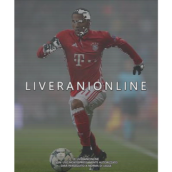 firo : Fußball,Fussball : 06.12.2016 Champions League, Saison 2016/2017: FC Bayern München - Atletico Madrid, FCB, Gruppenphase, Douglas Costa ( München ) , Einzelaktion $worldrightsEs gelten unsere AGB, einsehbar auf www.firosportphoto.de copyright by firo sportphoto: Coesfelder Str. 207 D- 48249 Dülmen www.firosportphoto.de mail@firosportphoto.de (V o l k s b a n k B o c h u m - W i t t e n ) IBAN DE68 4306 0129 0341 1171 00 Tel: +49-2594 - 9916004 Fax: +49-2594 - 9916005 AG ALDO LIVERANI SAS ONLY ITALY