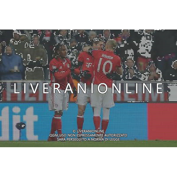 firo : Fu§ball,Fussball : 06.12.2016 Champions League, Saison 2016/2017: FC Bayern MŸnchen - Atletico Madrid, FCB, Gruppenphase, Torjubel, Jubel, Freude, Tor zum 1:0 Robert Lewandowski ( MŸnchen ) , Arjen Robben ( MŸnchen ), Renato Sanchez ( MŸnchen ) $worldrightsEs gelten unsere AGB, einsehbar auf www.firosportphoto.de copyright by firo sportphoto: Coesfelder Str. 207 D- 48249 DŸlmen www.firosportphoto.de mail@firosportphoto.de (V o l k s b a n k B o c h u m - W i t t e n ) IBAN DE68 4306 0129 0341 1171 00 Tel: +49-2594 - 9916004 Fax: +49-2594 - 9916005 AG ALDO LIVERANI SAS ONLY ITALY