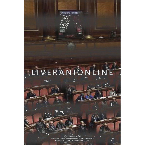 Voto sulla legge del Bilancio di previsione dello Stato per l\'anno finanziario 2017 e bilancio pluriennale per il triennio 2017-2019 - Roma - 07.12.2016 - Palazzo Madama - nella foto: L\'aula durante una votazione / Ph. Corradetti-Ag. Aldo Liverani Sas / AGENZIA ALDO LIVERANI SAS 