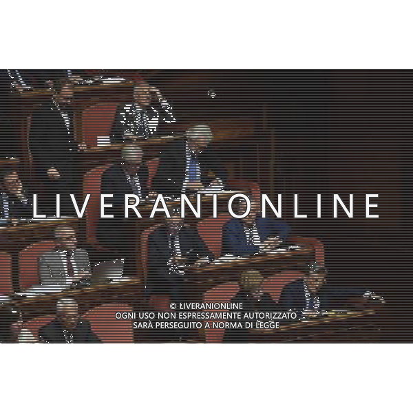 Voto sulla legge del Bilancio di previsione dello Stato per l\'anno finanziario 2017 e bilancio pluriennale per il triennio 2017-2019 - Roma - 07.12.2016 - Palazzo Madama - nella foto: alcuni senatori del Gruppo Alleanza Liberalpopolare-Autonomie / Ph. Corradetti-Ag. Aldo Liverani Sas / AGENZIA ALDO LIVERANI SAS 