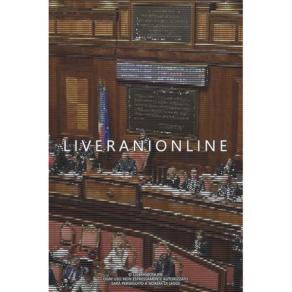 Voto sulla legge del Bilancio di previsione dello Stato per l\'anno finanziario 2017 e bilancio pluriennale per il triennio 2017-2019 - Roma - 07.12.2016 - Palazzo Madama - nella foto: Il banco della Presidenza con il tabellone / Ph. Corradetti-Ag. Aldo Liverani Sas / AGENZIA ALDO LIVERANI SAS 
