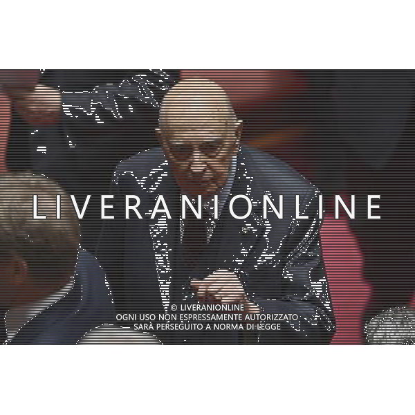 Voto sulla legge del Bilancio di previsione dello Stato per l\'anno finanziario 2017 e bilancio pluriennale per il triennio 2017-2019 - Roma - 07.12.2016 - Palazzo Madama - nella foto: Giorgio Napolitano / Ph. Corradetti-Ag. Aldo Liverani Sas / AGENZIA ALDO LIVERANI SAS 