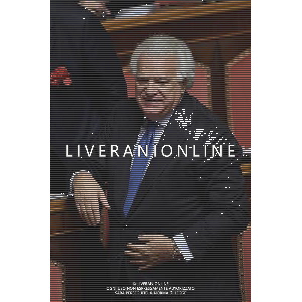 Voto sulla legge del Bilancio di previsione dello Stato per l\'anno finanziario 2017 e bilancio pluriennale per il triennio 2017-2019 - Roma - 07.12.2016 - Palazzo Madama - nella foto: Denis Verdini / Ph. Corradetti-Ag. Aldo Liverani Sas / AGENZIA ALDO LIVERANI SAS 