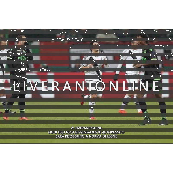 07.12.2016 WARSZAWA, LAZIENKOWSKA 3 PILKA NOZNA (FOOTBALL), LIGA MISTRZOW UEFA , FAZA GRUPOWA - GRUPA F ( UEFA CHAMPIONS LEAGUE - GROUP STAGE, GROUP F) MECZ (GAME) LEGIA WARSZAWA - SPORTING LIZBONA ( CWKS LEGIA WARSZAWA - SPORTING LISBON) NZ GULIHERME RADOSC, BRAMKA, GOL FOTO LUKASZ GROCHALA/CYFRASPORT / NEWSPIX.PL --- Newspix.pl / AGENZIA ALDO LIVERANI SAS - ITALY ONLY EDITORIAL USE ONLY - Legia Varsavia - Sporting Lisbona, match valido per la 6a giornata di Champions League (Gruppo F) 07 dicembre 2016