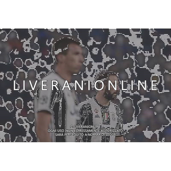 Torino 7Ð10-2016 - Juventus Stadium Juventus vs Dynamo Zagabria UCL 2016-2017 Nella foto: Mandzukic mario e Higuain gonzalo AG ALDO LIVERANI SAS