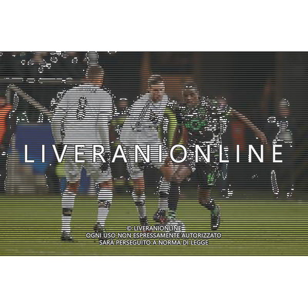 07.12.2016 WARSZAWA PILKA NOZNA STADION LEGII FOOTBALL RUNDA ELIMINACJI UEFA CHAMPIONS LEAGUE MECZ LEGIA WARSZAWA - SPORTING SC N/Z WILLAM CARVALHO ALEKSANDAR PRIJOVIC FOT DAREK NOWAK / FOTONEWS / NEWSPIX.PL --- Newspix.pl / AGENZIA ALDO LIVERANI SAS - ITALY ONLY EDITORIAL USE ONLY - Legia Varsavia - Sporting Lisbona, match valido per la 6a giornata di Champions League (Gruppo F) 07 dicembre 2016