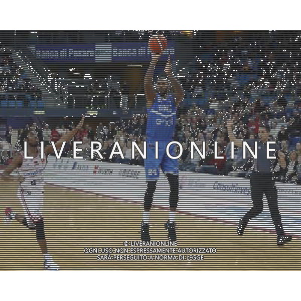 Consultinvest Pesaro vs Enel Basket Brindisi 11/12/2016 nella foto: M\'BAYE AMATH E THORTON ©CLAUDIO ZAMAGNI/AGENZIA ALDO LIVERANI S.A.S.