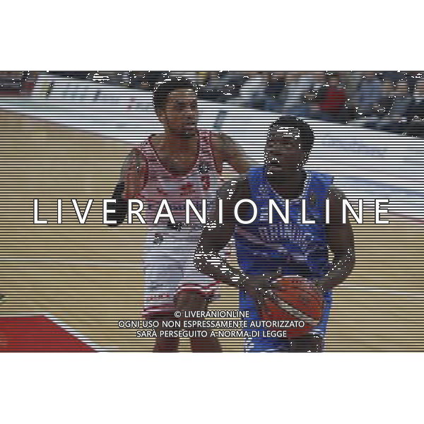 Consultinvest Pesaro vs Enel Basket Brindisi 11/12/2016 nella foto: SCOTT E FIELDS ©CLAUDIO ZAMAGNI/AGENZIA ALDO LIVERANI S.A.S.