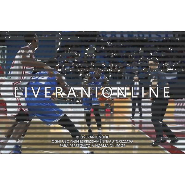 Consultinvest Pesaro vs Enel Basket Brindisi 11/12/2016 nella foto: ENGLIH E M\'BAYE ©CLAUDIO ZAMAGNI/AGENZIA ALDO LIVERANI S.A.S.