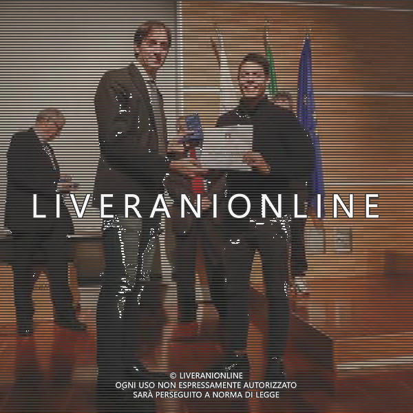 Rimini Sportivo dell\'anno 2016 12/12/2016 nella foto: MICHAEL RUBEN RINALDI RITIRA LA MEDAGLIA Â©CLAUDIO ZAMAGNI/AGENZIA ALDO LIVERANI S.A.S.