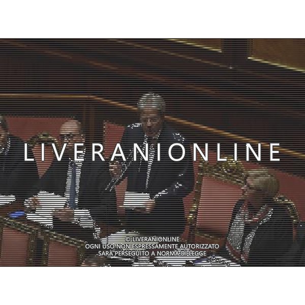 Senato Seduta Pubblica. Discussione sulle comunicazioni del Presidente del Consiglio dei Ministri Paolo Gentiloni Roma 14 dicembre 2016 nella foto Paolo Gentiloni durante il suo discorso con Angelino Alfano e Roberta Pinotti ©Corradetti / AGENZIA ALDO LIVERANI SAS