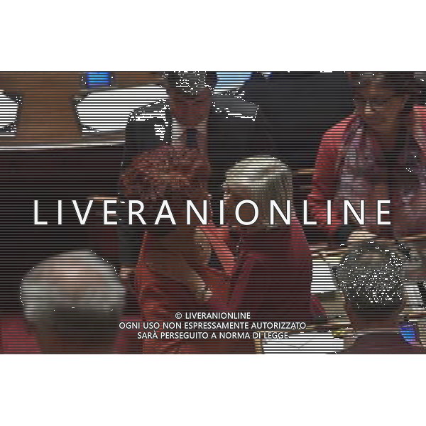 Senato Seduta Pubblica. Dibattito sulla fiducia al nuovo esecutivo Roma 14 dicembre 2016 nella foto Valeria fedeli con Stefania Giannini ©Corradetti / AGENZIA ALDO LIVERANI SAS