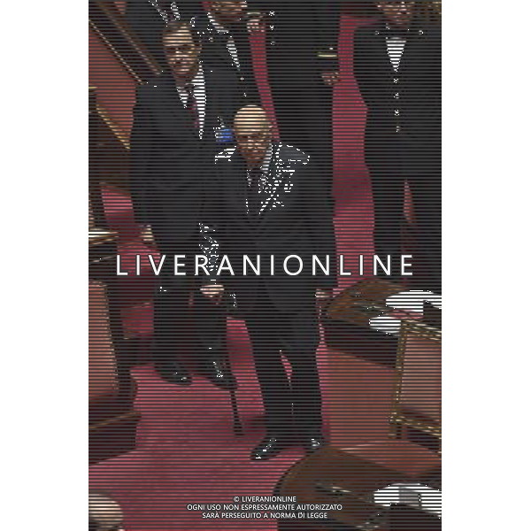 Senato Seduta Pubblica. Dibattito sulla fiducia al nuovo esecutivo Roma 14 dicembre 2016 nella foto Giorgio Napolitano lascia l\'aula dopo il voto ©Corradetti / AGENZIA ALDO LIVERANI SAS