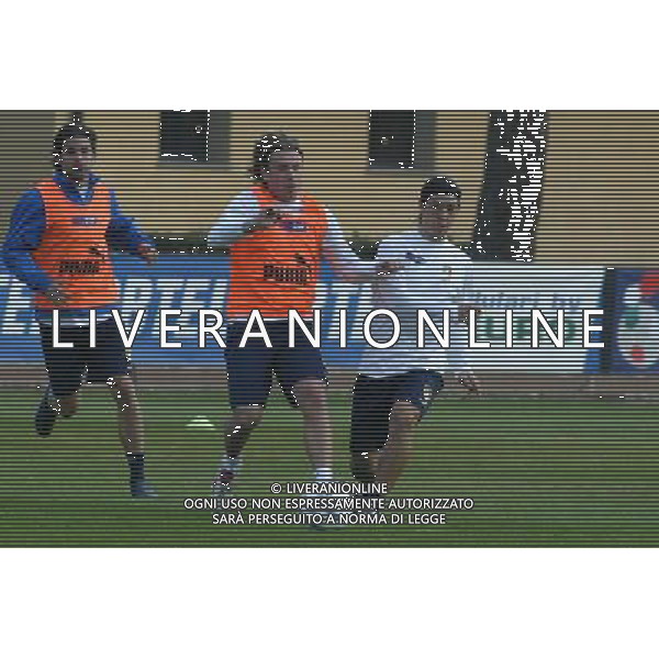 COVERCIANO 22/03/05 ALLENAMENTO DELLA NAZIONALE NELLA FOTO CASSANO ANTONIO CON CAMORANESI MAURO PH GIANNI NUCCI/AG.ALDO LIVERANI