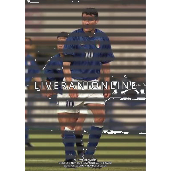 05-06 1999 BOLOGNA STADIO DALL\'ARA ITALIA GALLES NELLA FOTO CHRISTIAN VIERI AG ALDO LIVERANI SAS