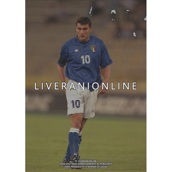 05-06 1999 BOLOGNA STADIO DALL\'ARA ITALIA GALLES NELLA FOTO CHRISTIAN VIERI AG ALDO LIVERANI SAS