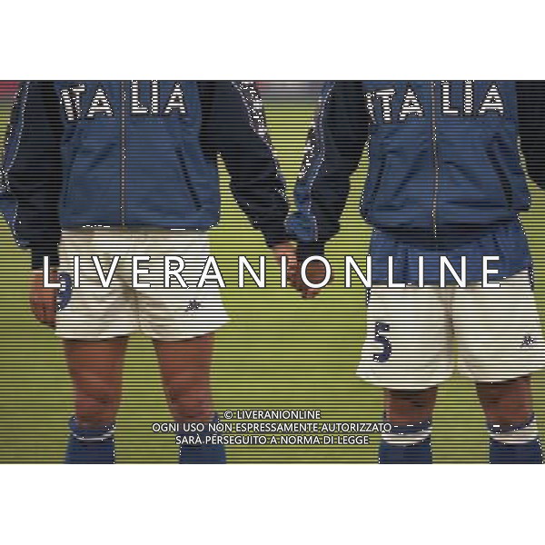 05-06 1999 BOLOGNA STADIO DALL\'ARA ITALIA GALLES NELLA FOTO MANI ITALIA AG ALDO LIVERANI SAS