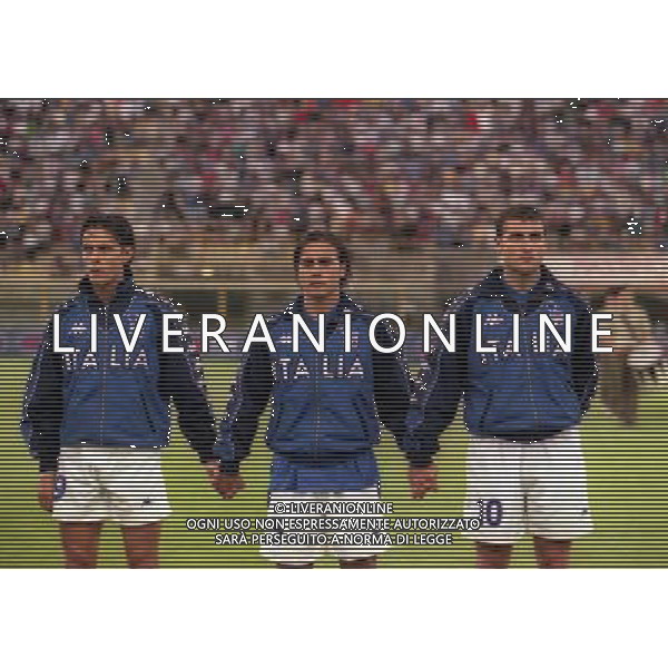 05-06 1999 BOLOGNA STADIO DALL\'ARA ITALIA GALLES NELLA FOTO FILIPPO INZAGHI-FABIO CANNAVARO E CHRISTIAN VIERI AG ALDO LIVERANI SAS