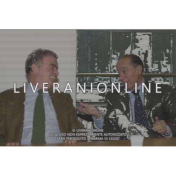 MILANO, 12-02-03 DFP/MARCO DE PONTI MASSIMO MORATTI IN GAZZETTA DELLO SPORT CON IL DIRETTORE PIETRO CALABRESE E LUIS SUAREZ AG ALDO LIVERANI SAS