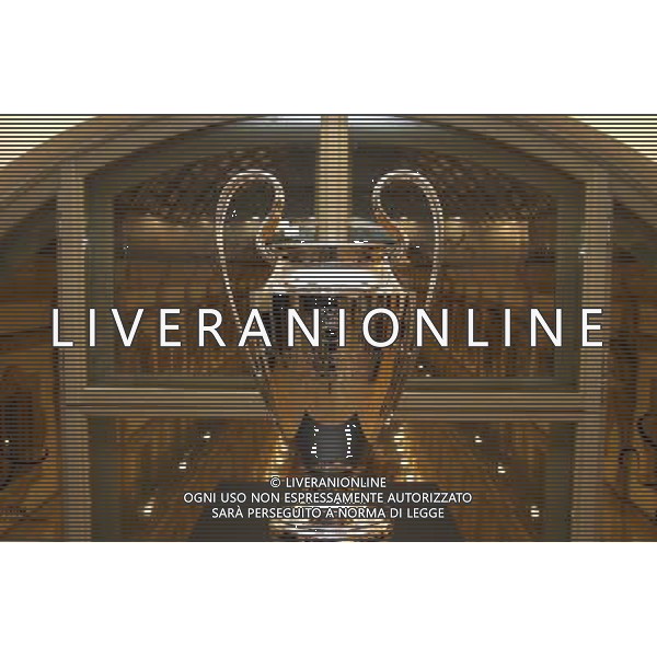 Milano, ( MI ) 15/12/2016 Galleria Vittorio Emanuele II, Inaugurazione Museo Internazionale del Calcio \' La Stringa d\'Oro \' Nella foto: La coppa della Champions League - Coppa Campioni PH Lauro Montagnini / AGENZIA ALDO LIVERANI SAS