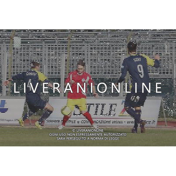 SANTARCANGELO vs ALBINOLEFFE Campionato Lega Pro 19Âª giornata Girone B 18/12/2016 nella foto: CARLINI E GONZI Â©CLAUDIO ZAMAGNI/AGENZIA ALDO LIVERANI S.A.S./ AGENZIA ALDO LIVERANI SAS