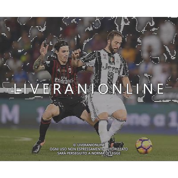Supercoppa Italiana TIM 2016 Doha (Qatar) - 23.12.2016 Juventus-Milan Nella Foto:Gonzalo Higuain e Alessio Romagnoli /Ag. Aldo Liverani