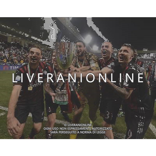 Supercoppa Italiana TIM 2016 Doha (Qatar) - 23.12.2016 Juventus-Milan Nella Foto:Giacomo Bonaventura,Juraj Kucka,Gianluigi Donnarumma,Luca Antonelli e Giovanni Lapadula festeggiano con la coppa /Ag. Aldo Liverani