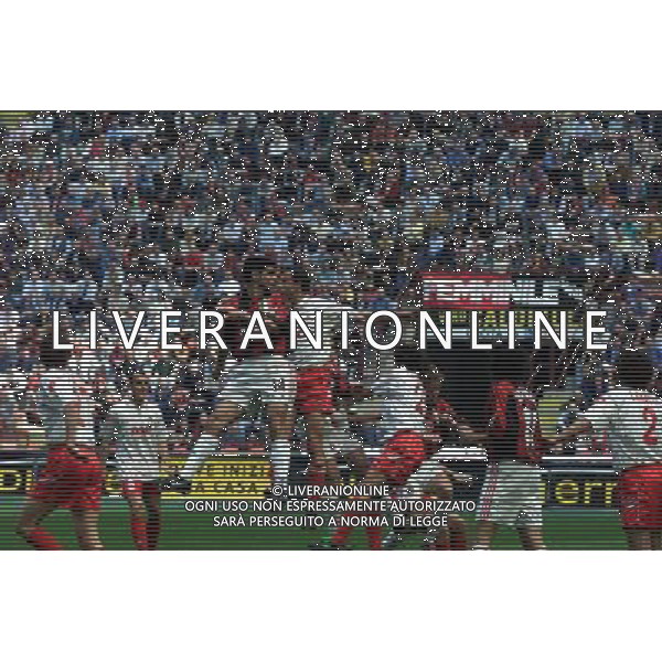 MILANO 30-04-2000 CAMPIONATO DI SERIE A MILAN PIACENZA NELLA FOTO ROBERT AYALA DFP-AG ALDO LIVERANI SAS